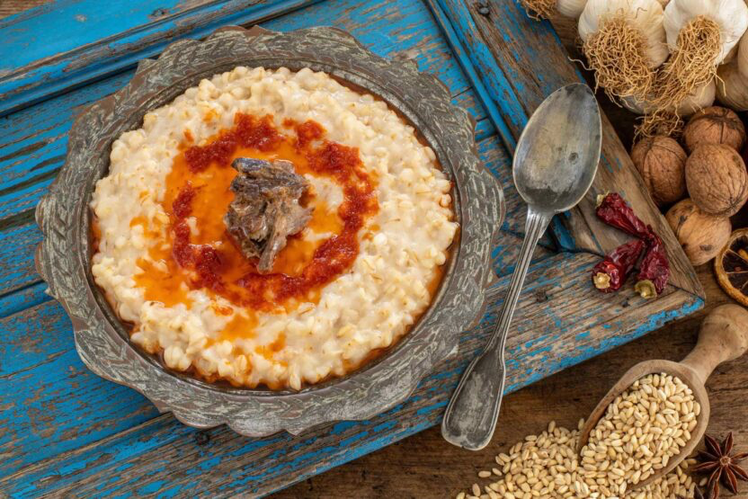 Keşkek Kaç Kalori ve Keşkeğin Faydaları